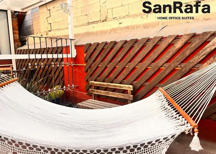 Casa Sanrafa Apartahotel *